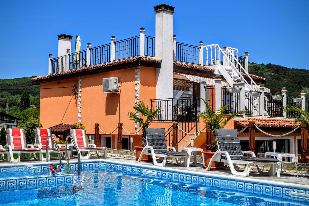 Boutique Villa Rosa Dei Venti Balchik Exterior photo