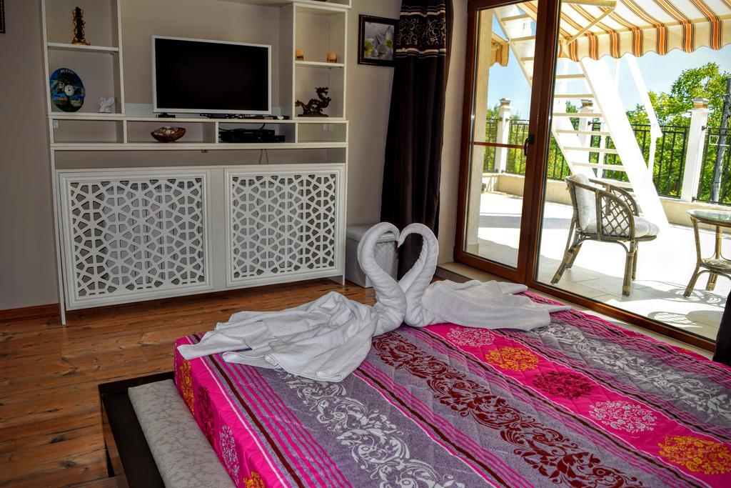Boutique Villa Rosa Dei Venti Balchik Exterior photo